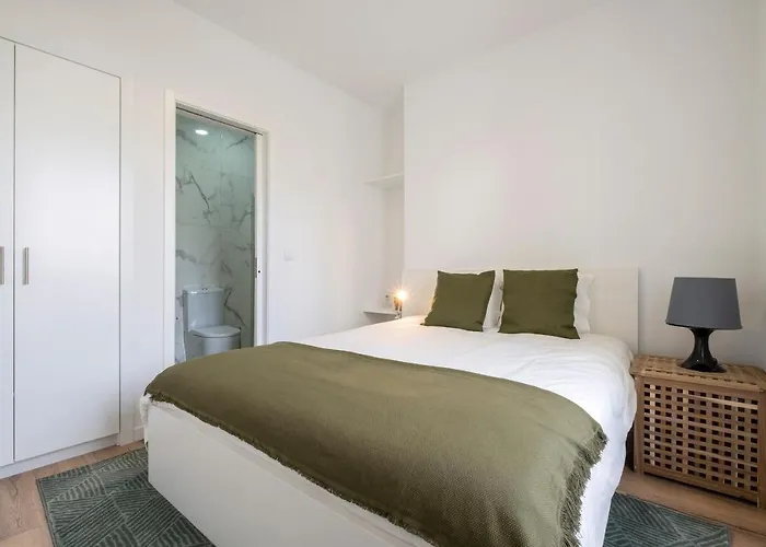 Jose Do Canto Garden House *