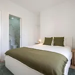 Jose Do Canto Garden House *