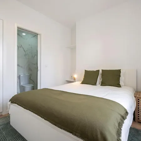 Jose Do Canto Garden House *